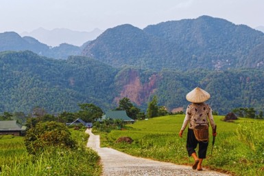 Pu Luong 2 Days 1 Night Cave Trek from Hanoi | Kho Muong Hidden Valley & Village Experience